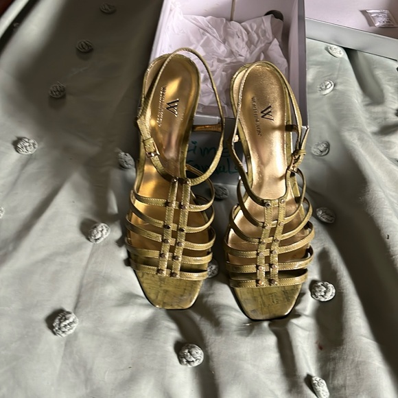 Worthington Shoes - Chic GUC Sandals